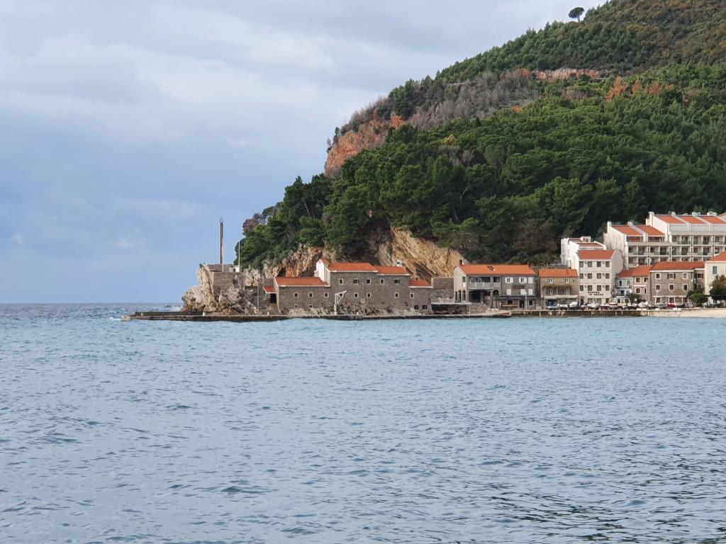 Курорт Петровац в Черногории