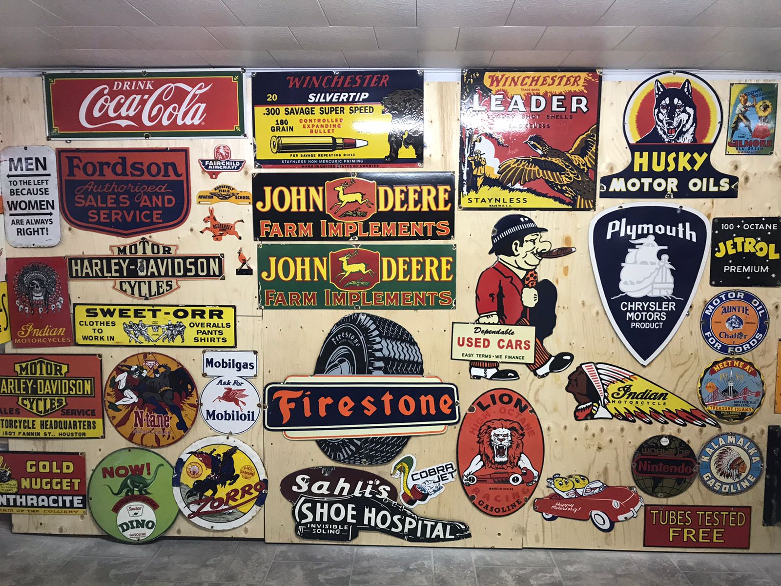 SASK Porcelain Signs