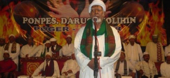 Ponpes Darus Sholihin Pimpinan Habib Ali al-Habsyie Diserang Kelompok  Takfir | Satu Islam