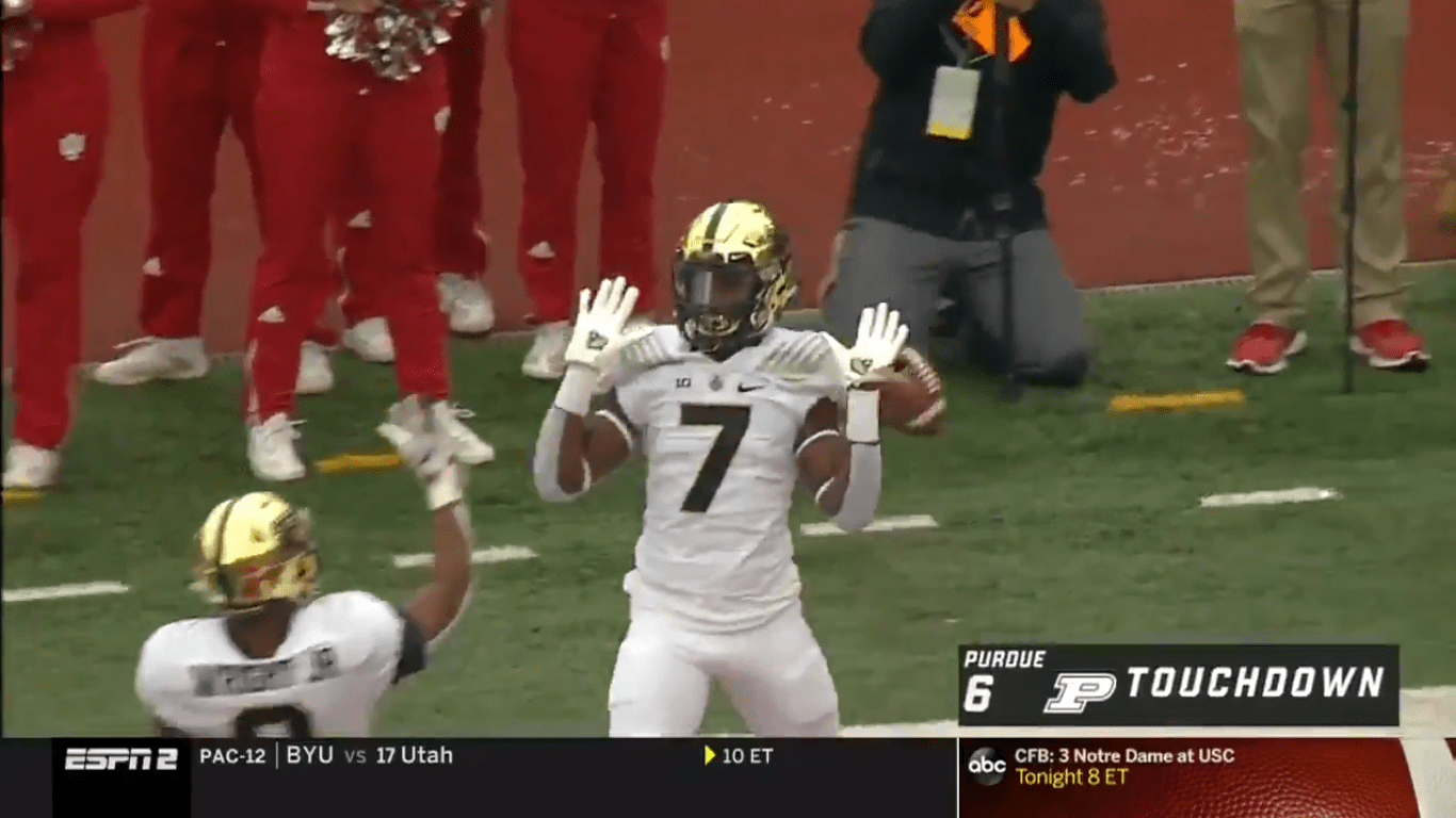 WATCH David Blough throws TD to Isaac Zico on beautiful dime