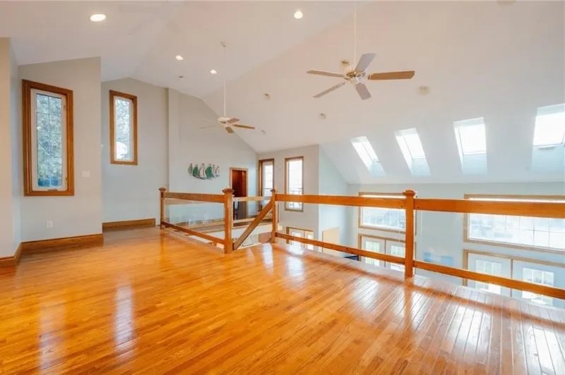 151 Lakeshore Blvd North, Sauble Beach Sauble Beach Cottage Rentals