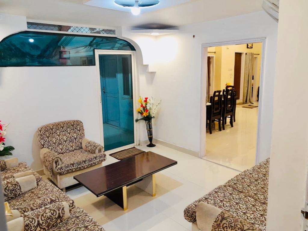 Premium Suite 3BHK Open Terrace Khutija Saud Residency Guest