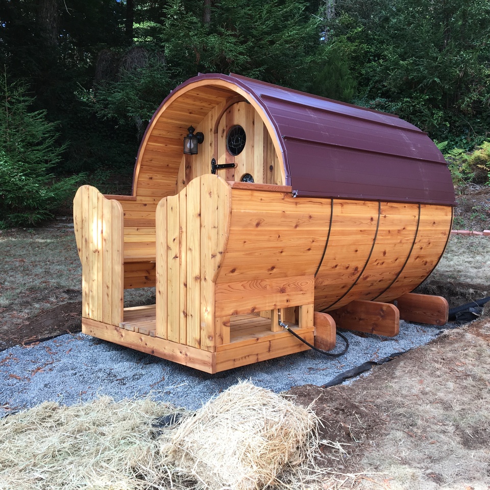 SurroundU Custom Built Saunas and Wood Hot Tubs and Soaking Tubs