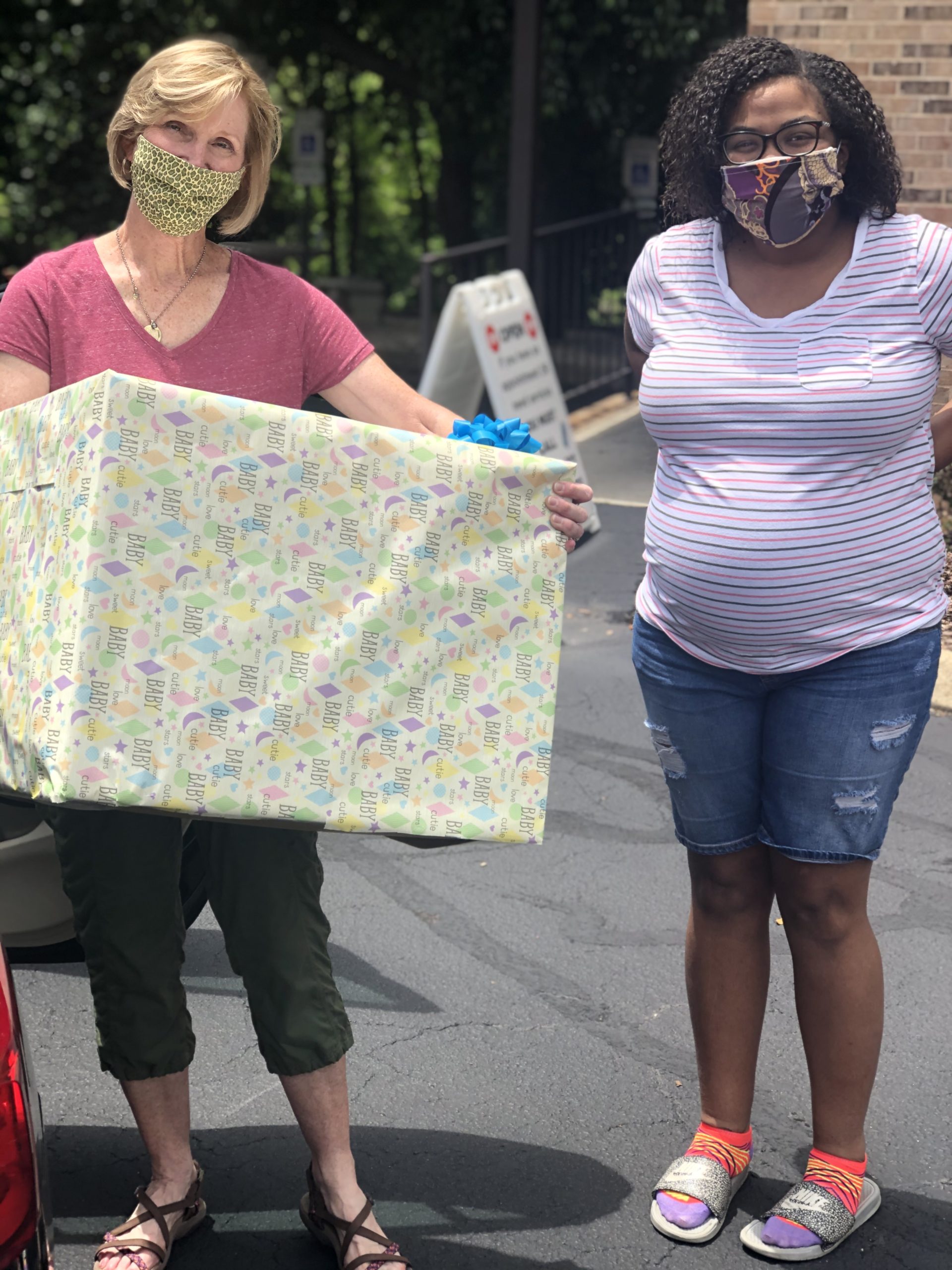 Our Latest “Drive Thru” Baby Showers SavALife