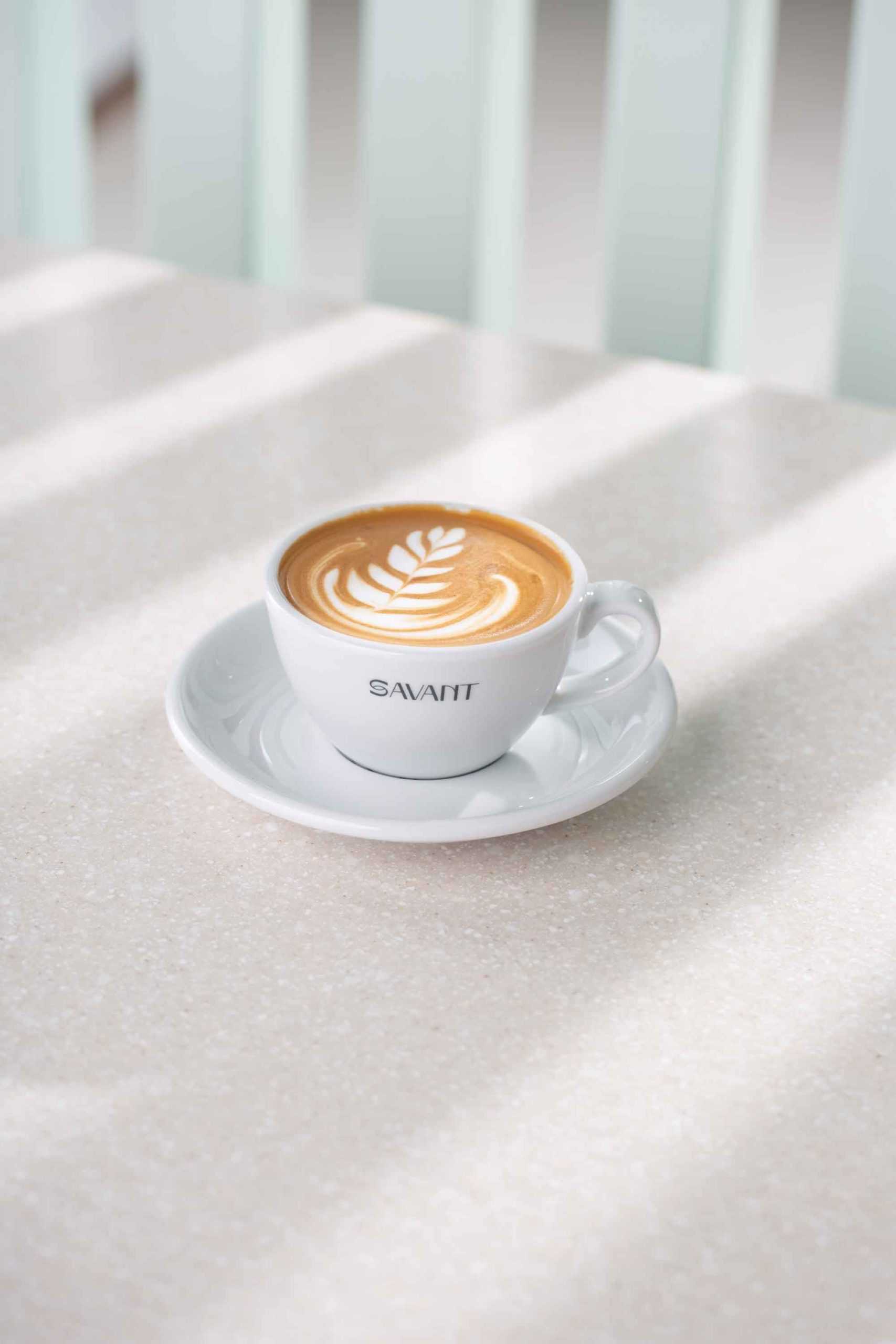 FLAT WHITE Savant