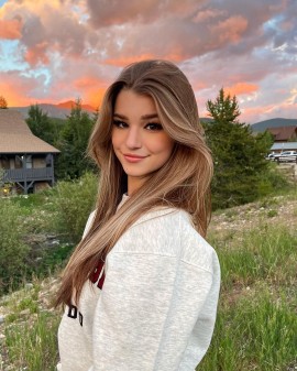 Brooke Monk Age, (TikTok Star) Boyfriend, Latest News, Net Worth