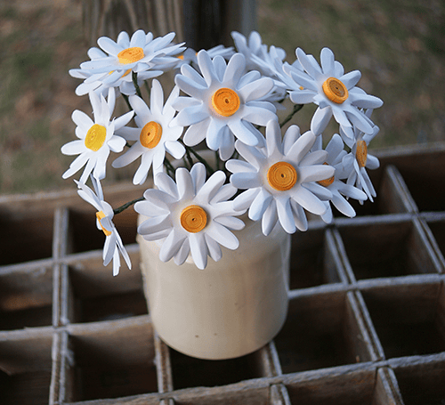 Easy DIY Paper Daisies