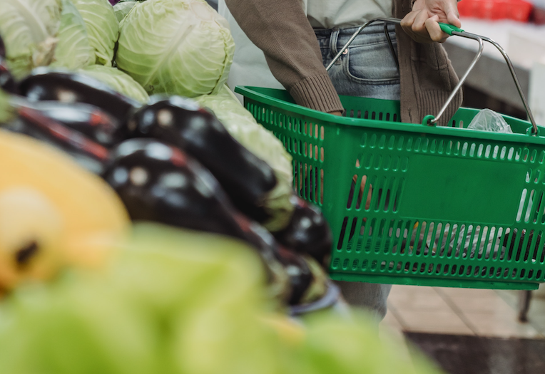 REPORT Murphy’s bag ban leads to shopping basket theft