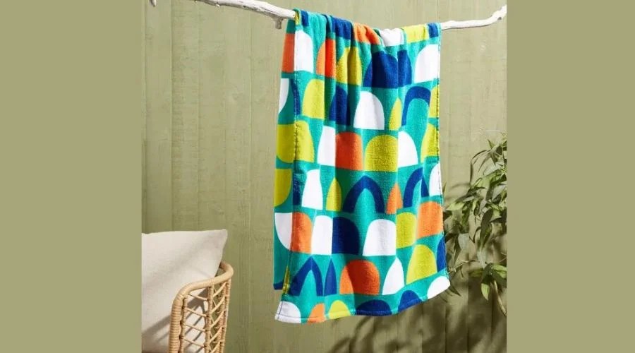 7 Best beach towels for summer to buy February 2024