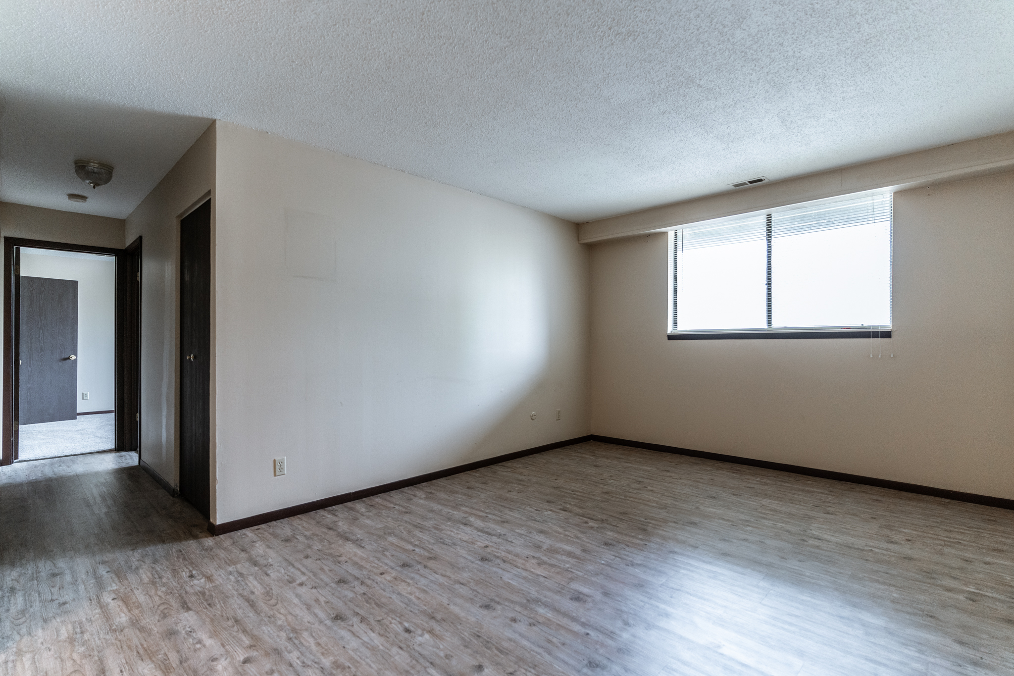 Nordic Villa Apartments Peoria, IL Professional Leasing Services, Inc.