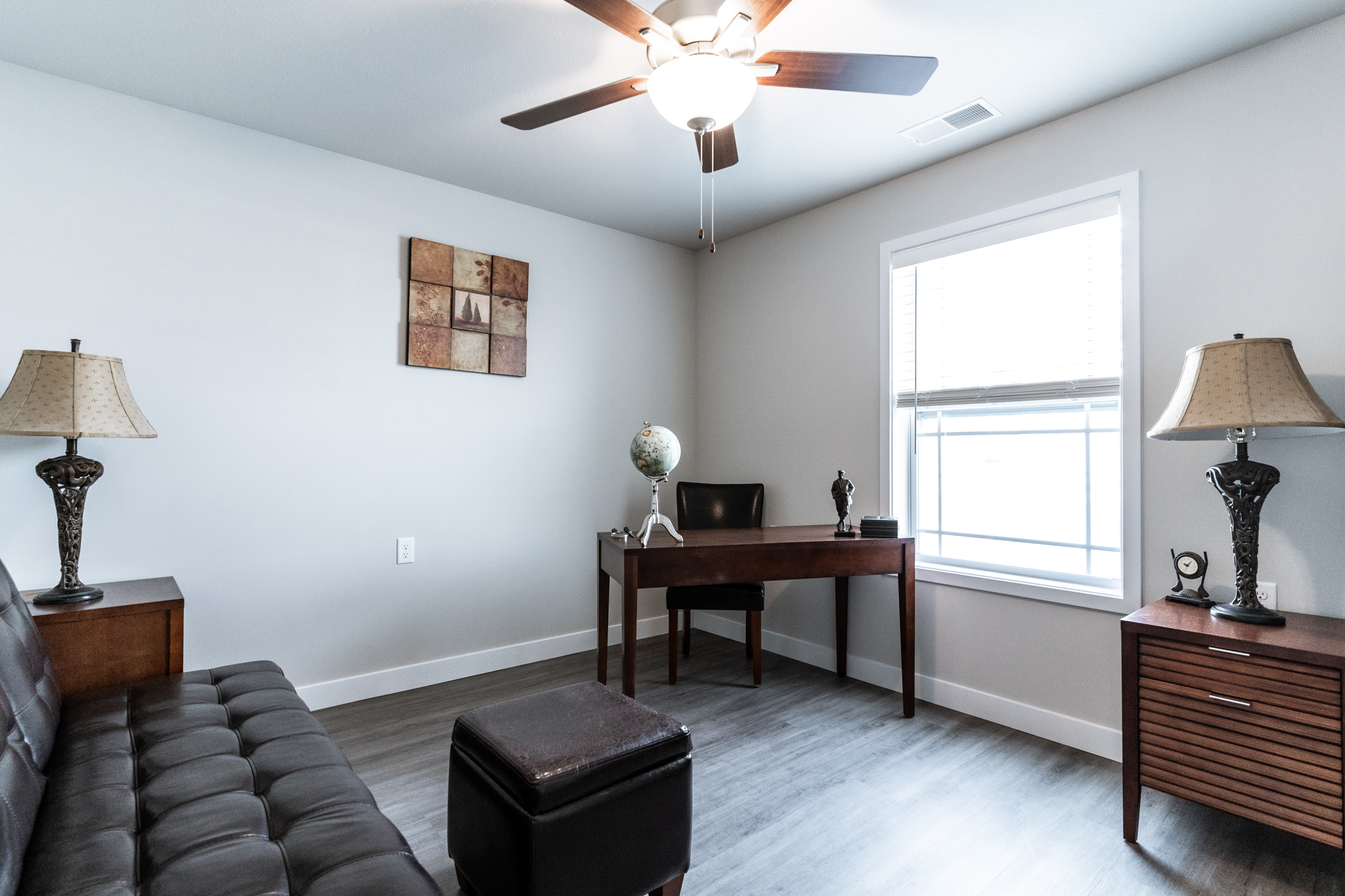 The Crossings Apartments Peoria, IL Professional Leasing Services, Inc.