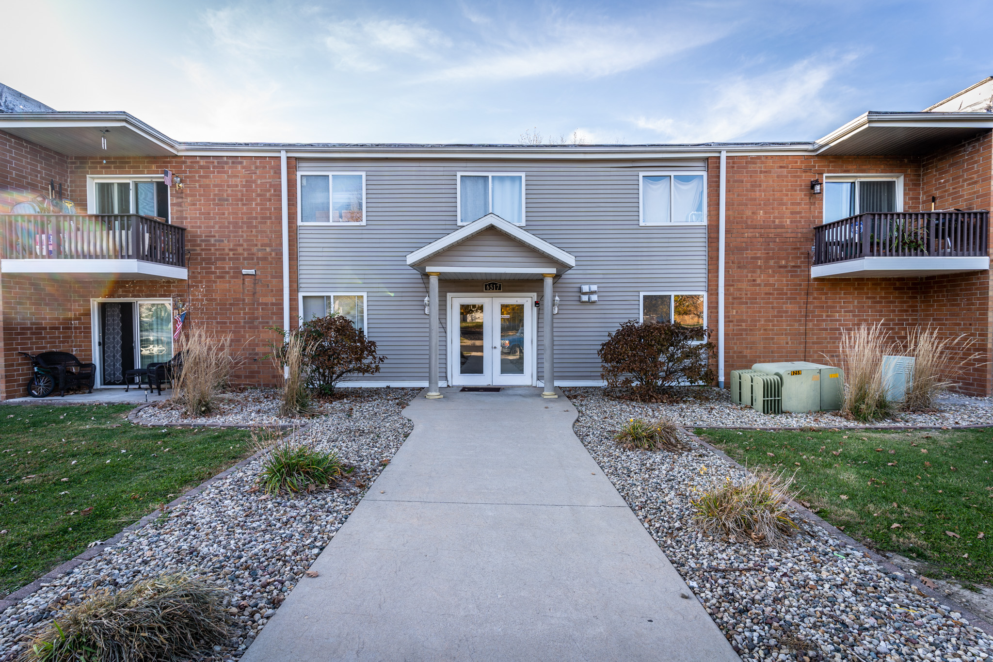 Kellar Commons Apartments Peoria, IL Professional Leasing & Real