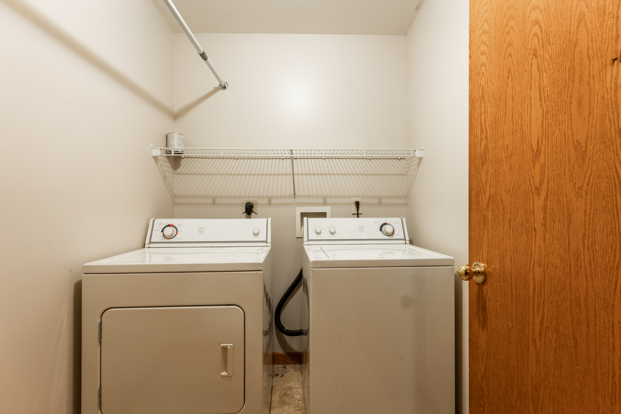 School St. Apartments Washington, IL Professional Leasing Services, Inc.