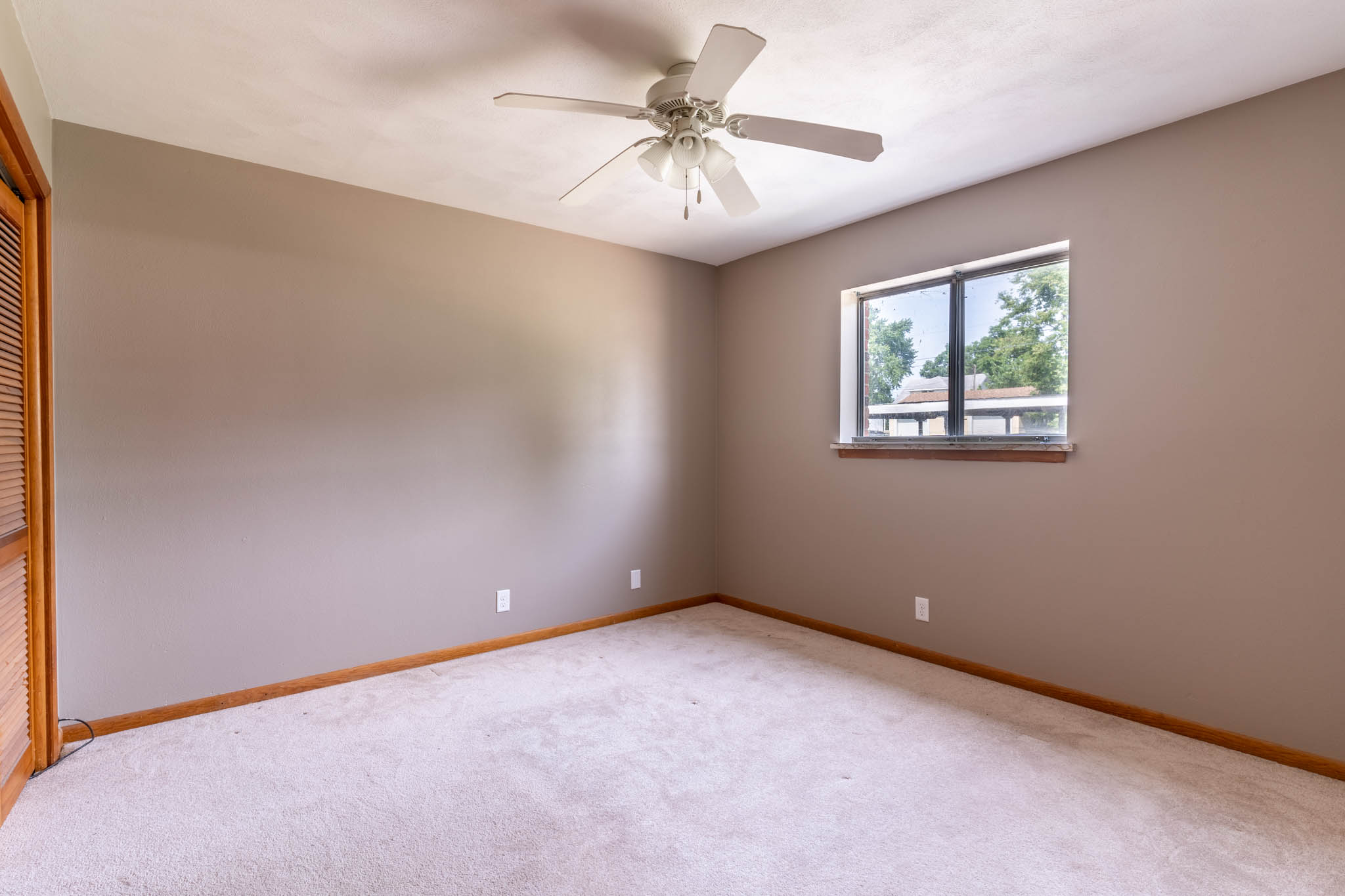 Riverview Apartments Chillicothe, IL Professional Leasing Services, Inc.