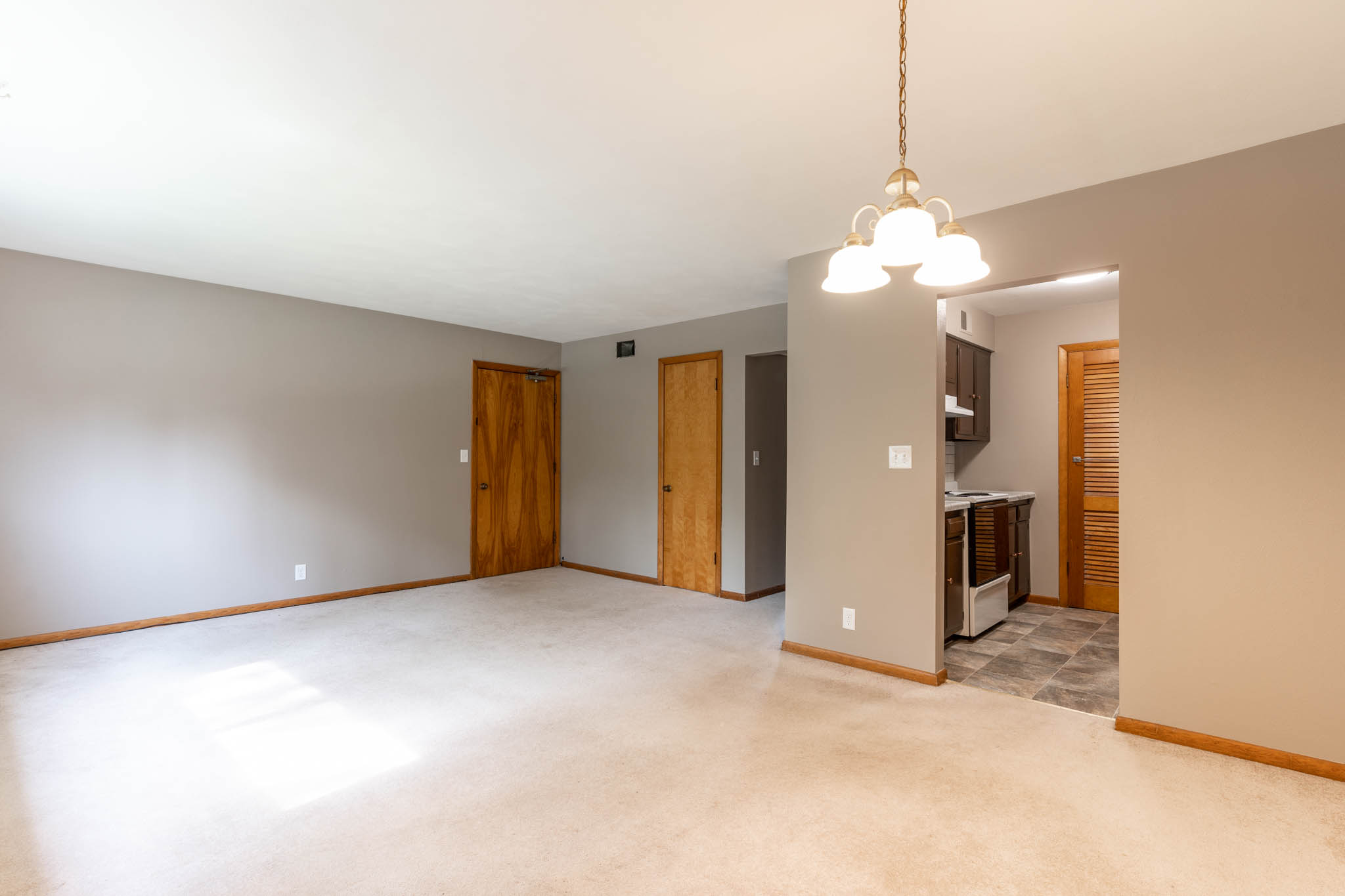 Riverview Apartments Chillicothe, IL Professional Leasing Services, Inc.