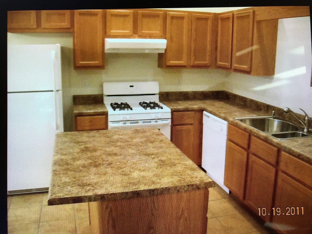 Winkler Village Apartments Professional Leasing Services, Inc.