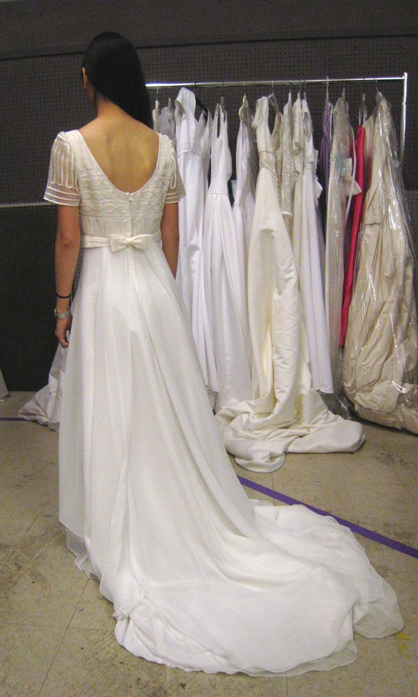 How I Got Married In A Cheap Wedding Dress Saving The Crumbs