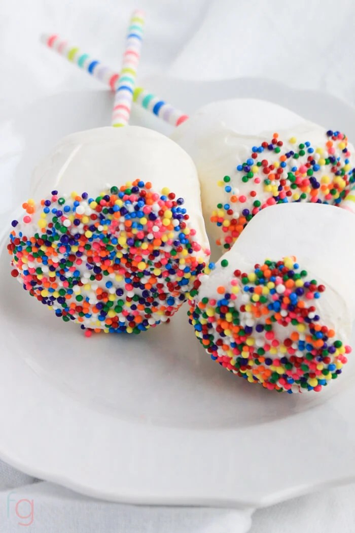 How to Make Sprinkle Marshmallow Pops Easy Party Dessert