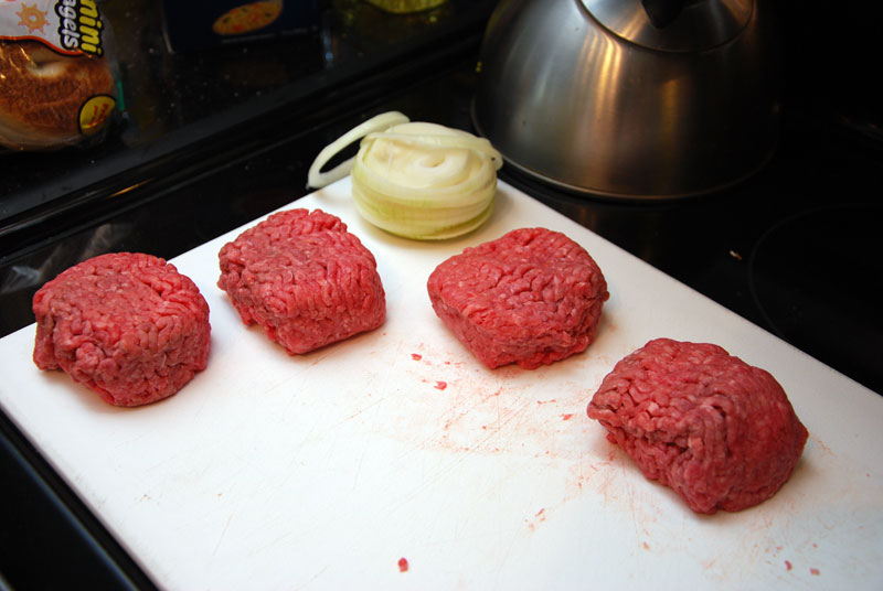 Best Way To Slice Onions For Hamburgers at Theresia Oneal blog