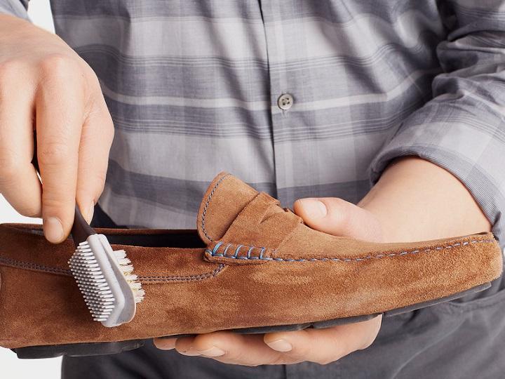 How to Clean Suede Shoes Savvy About Shoes