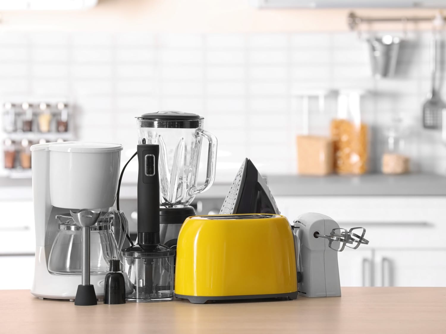 How Long Can You Keep A Kitchen Appliance Before Replacing It? Savvy
