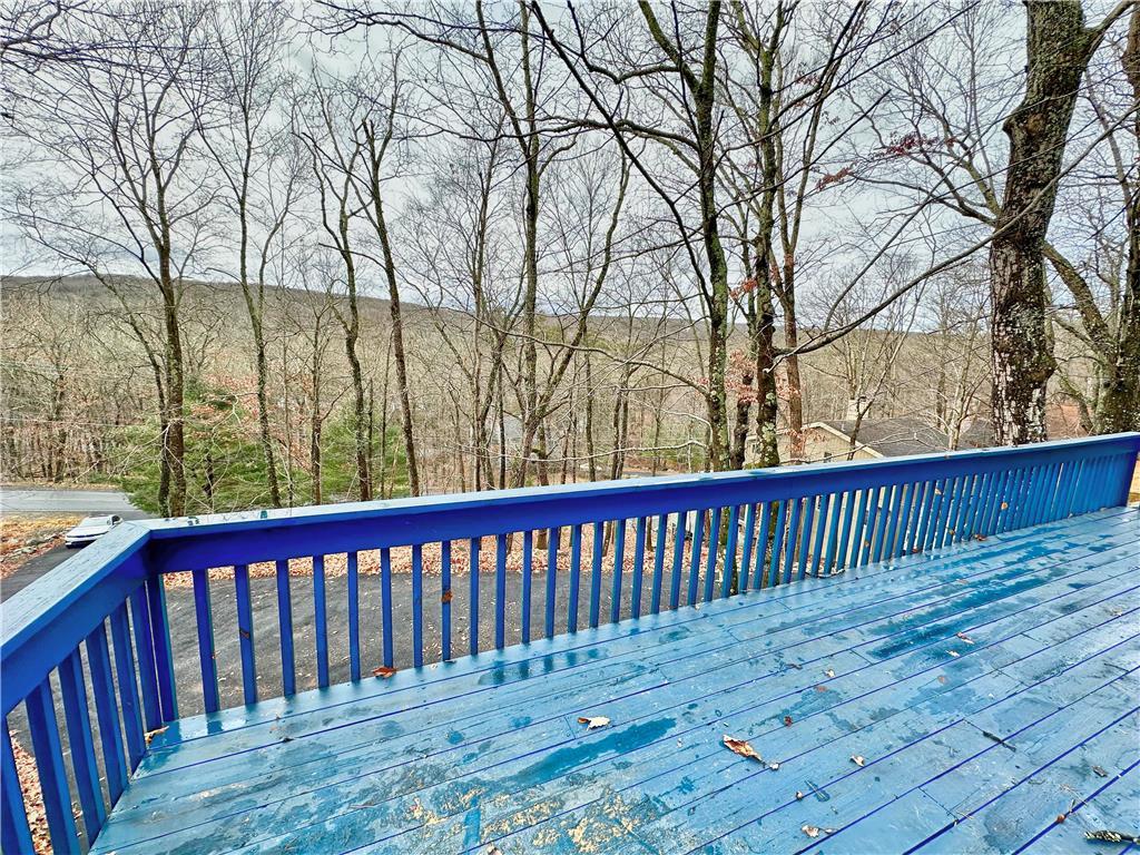 6467 Decker Road, Bushkill, PA Saw Creek Estates