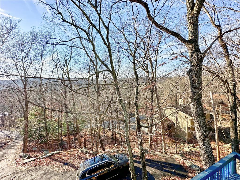 6467 Decker Road, Bushkill, PA Saw Creek Estates