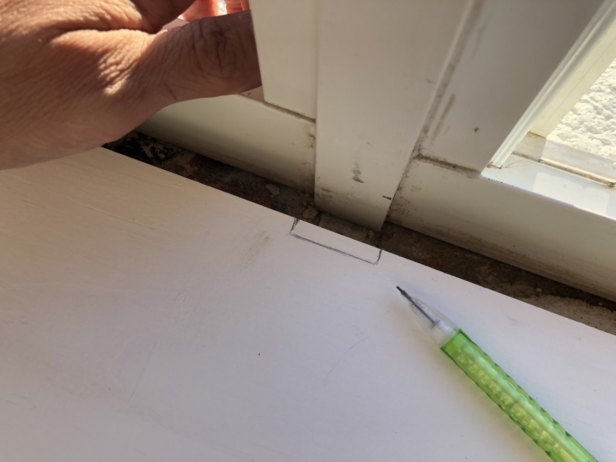 Casing a Window An Easy Way to Cover the Jamb Sawdust 2 Stitches