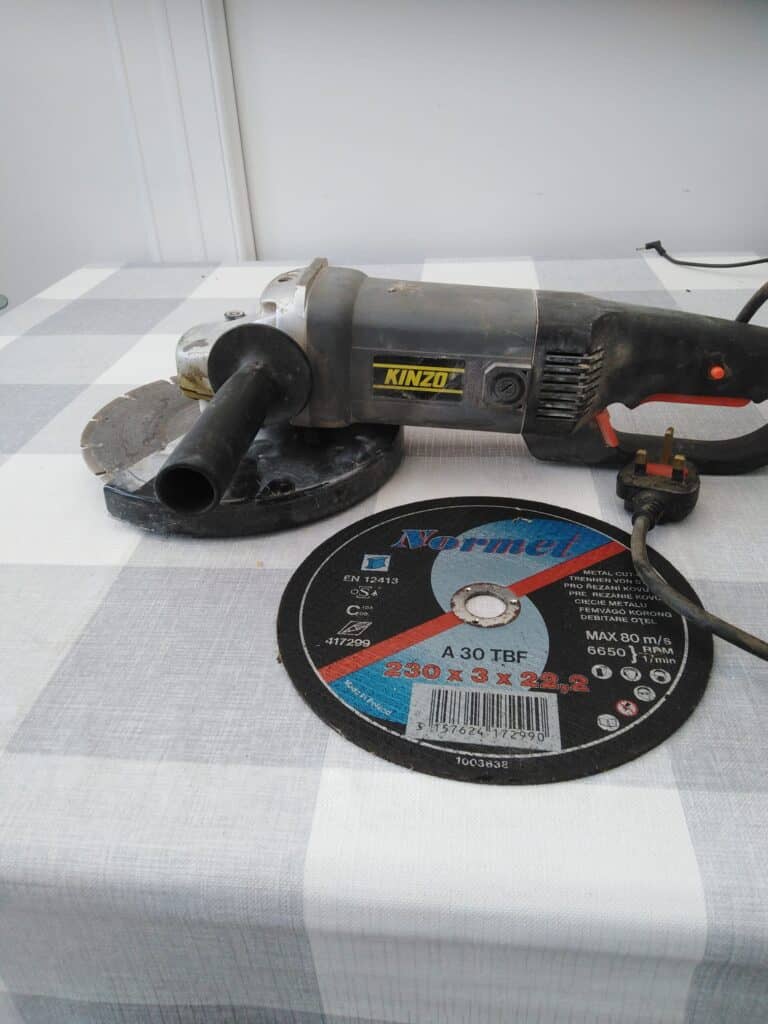 6 Best Angle Grinder For Concrete 2022(Tried&Tested)