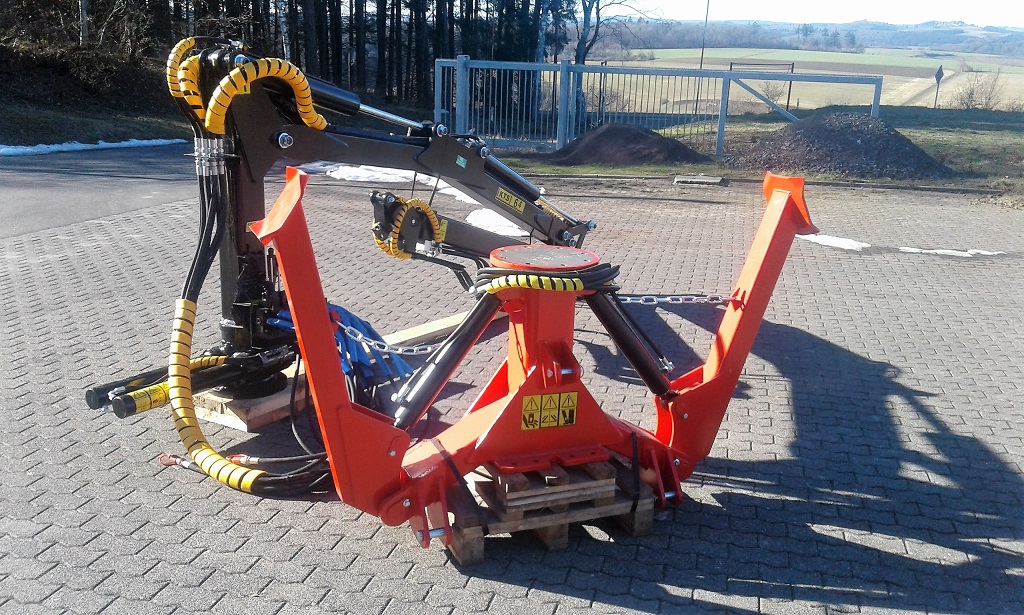 KTS Maskiner Kran 6,4 m Teleskop Forstkran Rückekran SB Forst