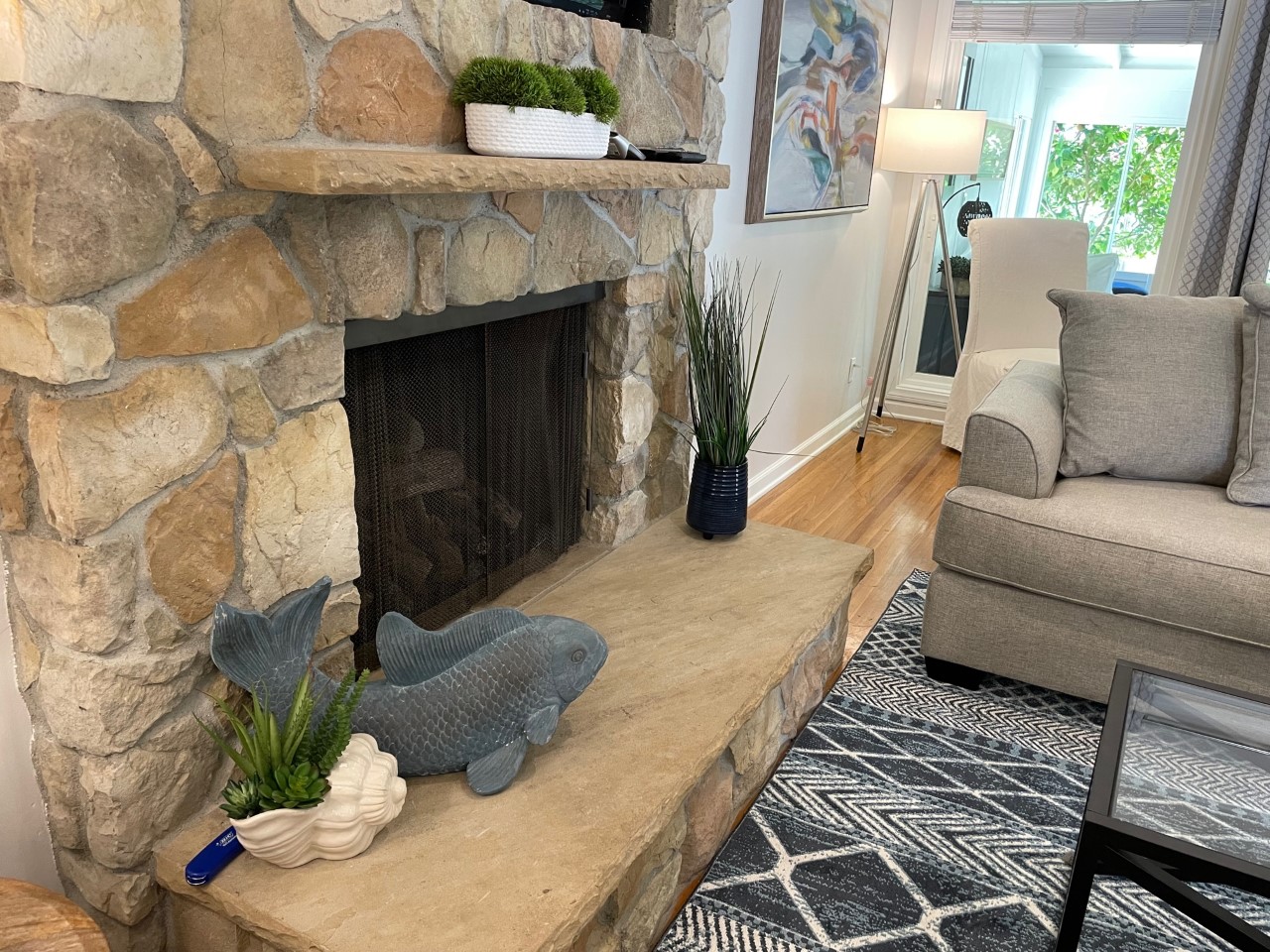 Santa Barbara Mesa Rentals