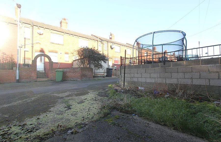 Charlton Place, Leeds , WestYorkshire, LS9 9JP (14284) sbliving