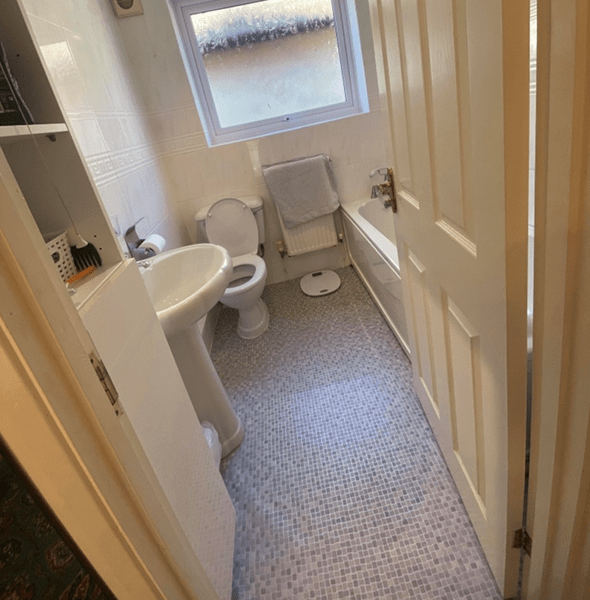 Hall Lane, Walton on the Naze, Essex, CO14 8QA (20354) sbliving