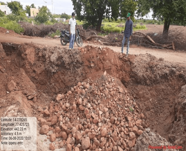 Soak pits resolve water stagnation issues in Ipperu Swachh Bharat