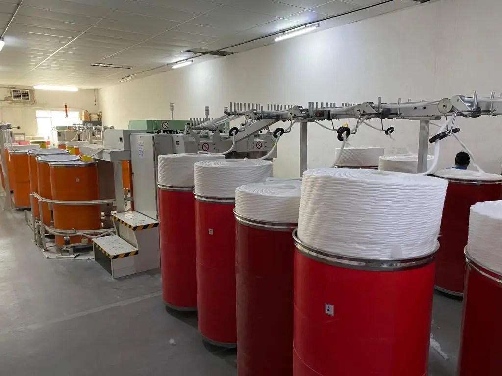 Latest Design Long Fiber Yarn Crochet Weaving Knitting Yarn For Garment