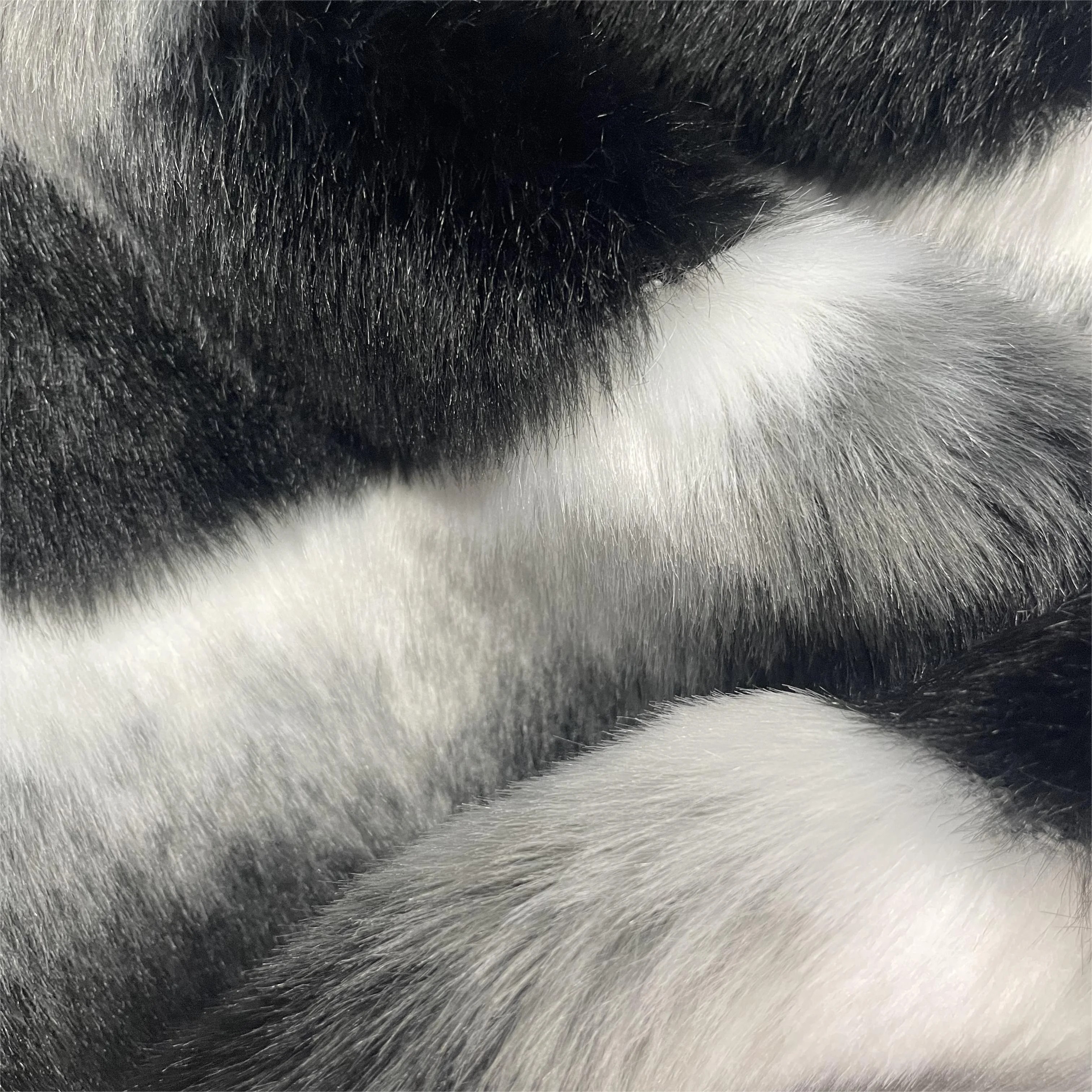 High Quality Artificial Fox Fur Plush Fabric Wholesale Clothing Home