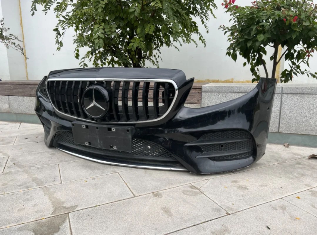 Auto Parts Front Bumper Assembly Grating 20172019 For Benz W213 E