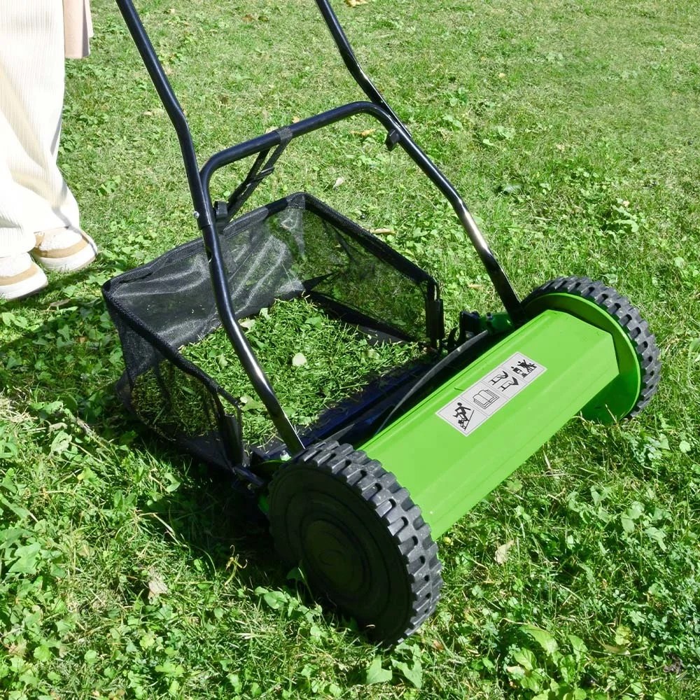Vertak Green Manual Grass Cutter Mower Professional Hand Push Grass