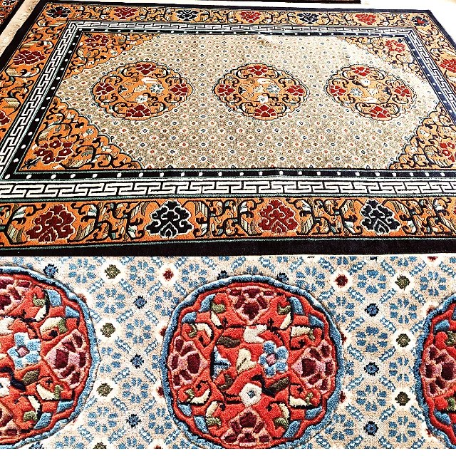 Traditional Tibet Chinese Gyarum Rug Dragon Handmade Hand Knotted