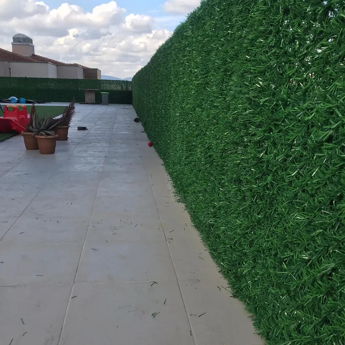 European Artificial Grass Fence Panels Manufacturer For Outdoor Walls
