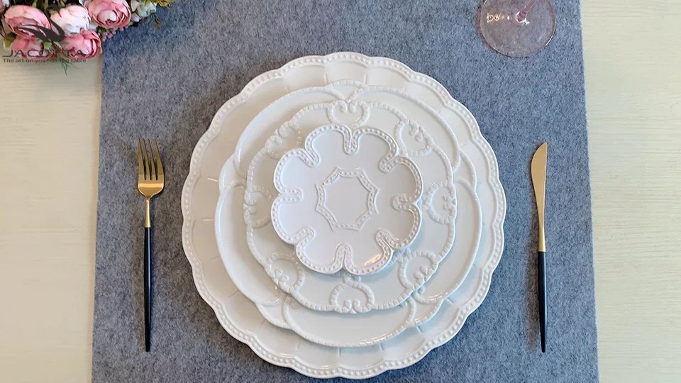 Wholesale High Quality 13 Inch Ceramic Embossed Pottery Charger Plates Buy Charger Plate