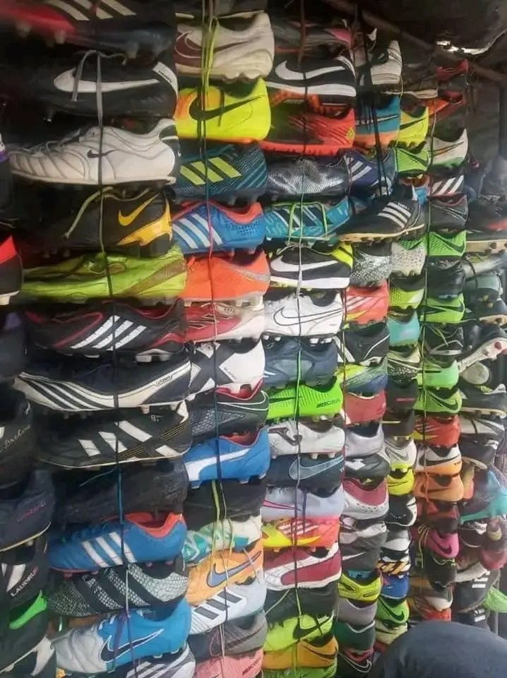 Wholesale For Men Football Shoes Boots Cheap Soccer Shoes Soccer With