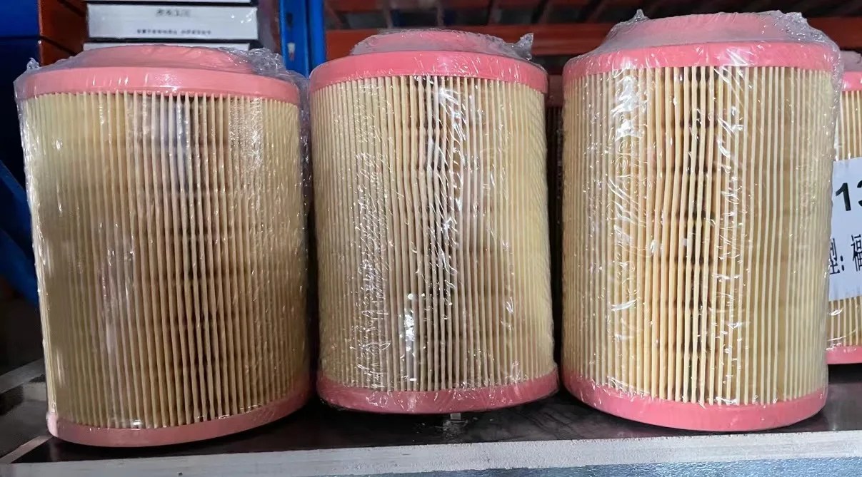 High Quality 2829531 2490807 2490805 2829529 Air Filter Element For