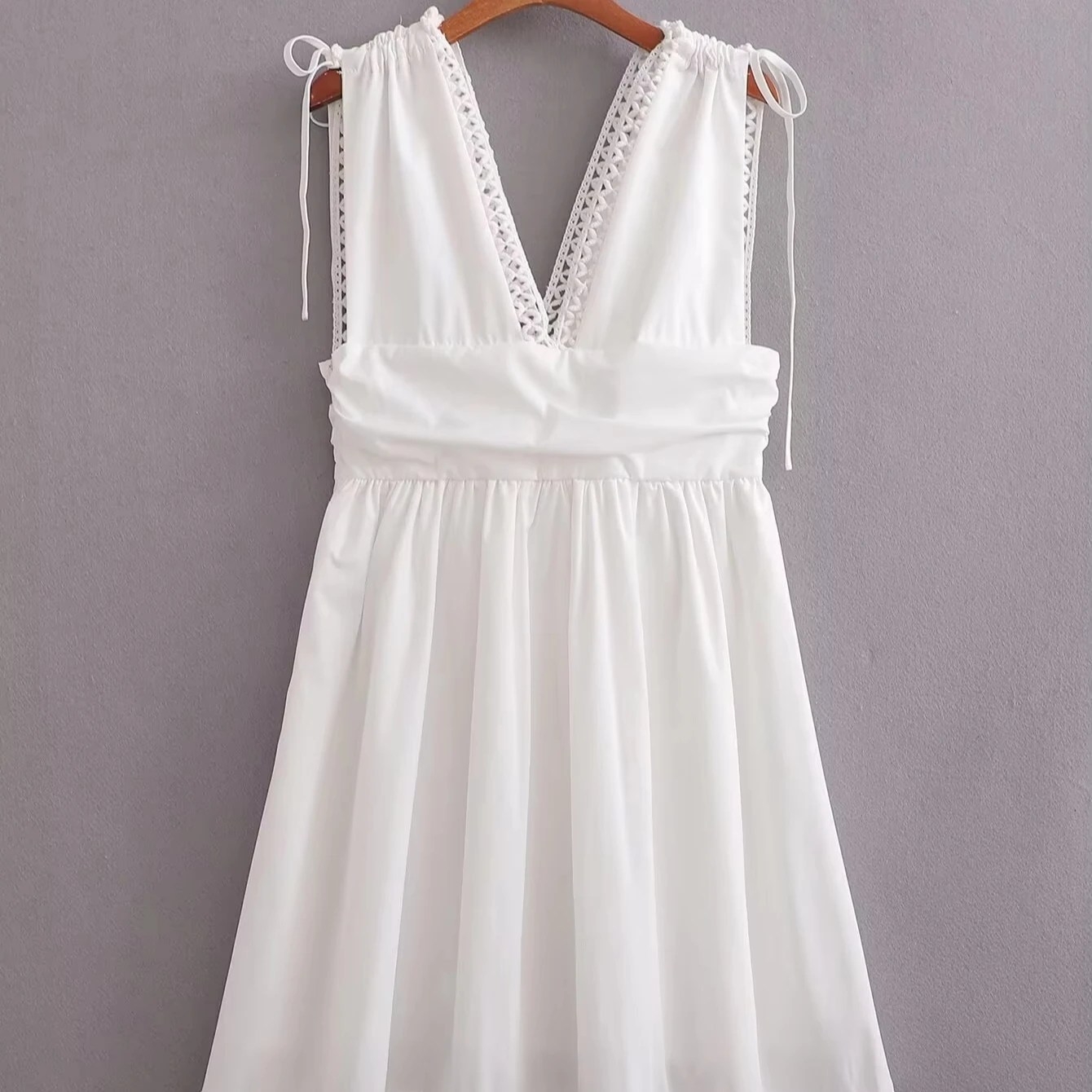 Women's Sexy Backless Dresses Solid Deep V Neck Lace Knotted Shoulder Ruched Mini Dress Side