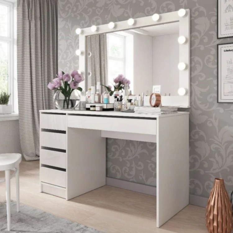 Goedkope Kaptafel Wit Make-Up Dressoir Moderne Kaptafel Met Verlichting En Spiegel Voor Slaapkamer - Buy Moderne Kaptafel Met Verlichting En Spiegel Voor Slaapkamer,Wit Make-Up Dressoir Voor Meisjes,Goedkope Kaptafel Voor Kapper Product On