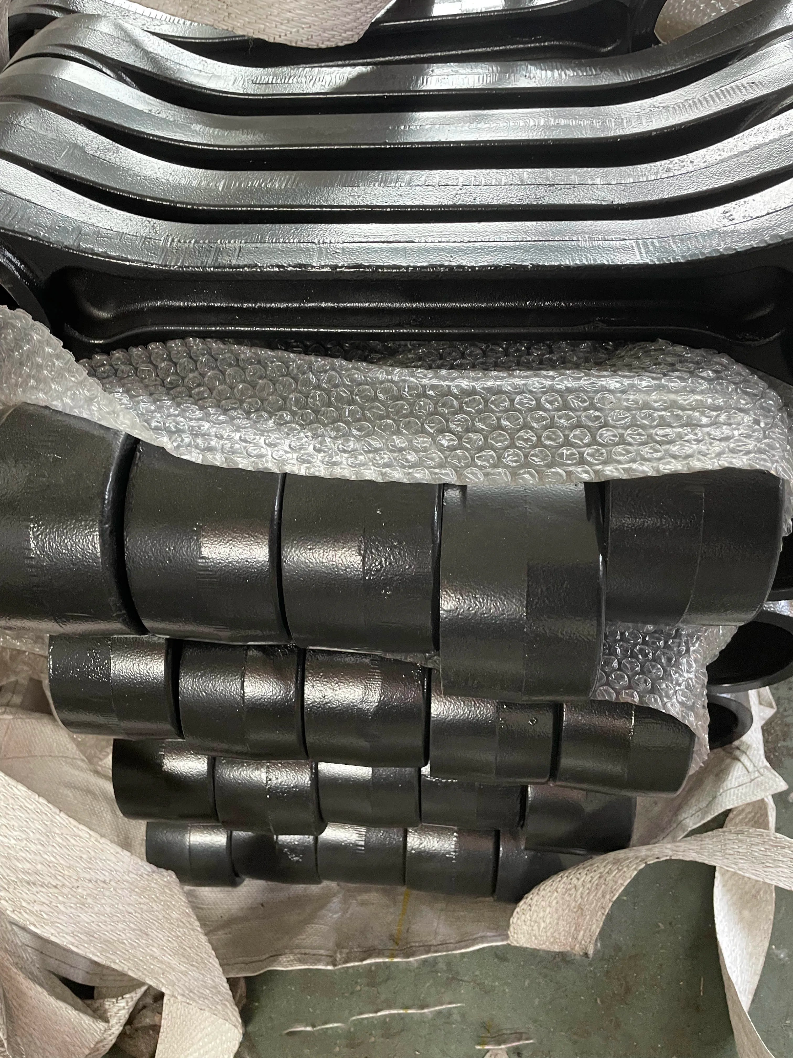 Truck Spare Parts Torque Rod Bush Bushing Thrust Bar Arm Assembly