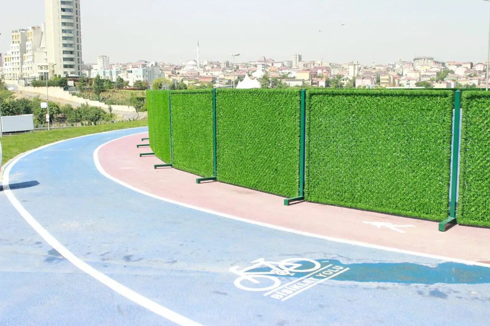 European Artificial Grass Fence Panels Manufacturer For Outdoor Walls