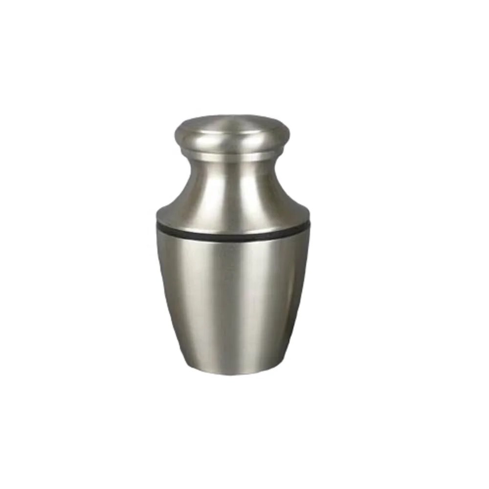 Classical Brass Cremation Urn For Funeral Ashes Traditional Design