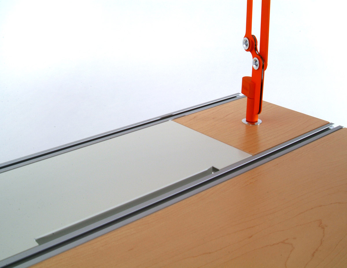 DESKTOP FINISHES Scale 11