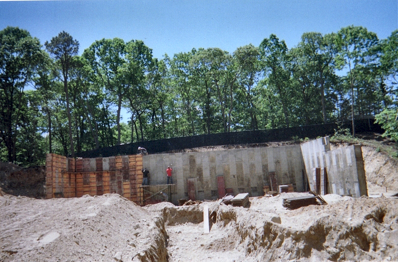 Footings/Retaining Walls Scale Concrete Construction